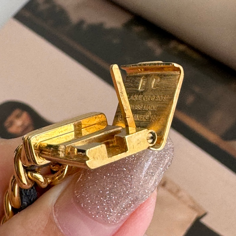 Chanel金色皮穿練首映錶L號⌚️-25