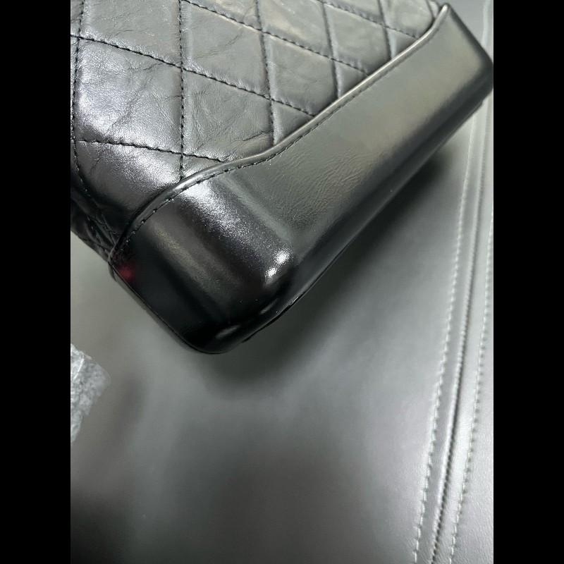 Chanel Gabrielle small
黑色流浪包-9