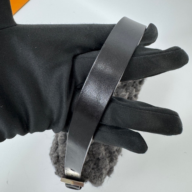 【赫蒂國際精品】Fendi Baguette 灰色毛線針織肩背包 手提包vintage 二手 中古-10