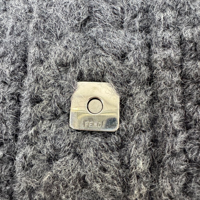 【赫蒂國際精品】Fendi Baguette 灰色毛線針織肩背包 手提包vintage 二手 中古-18