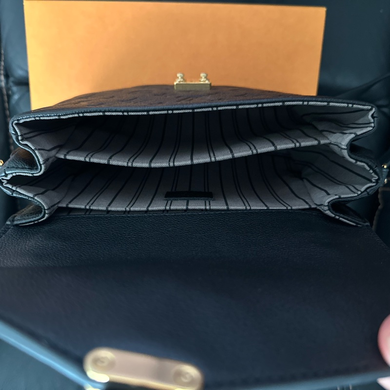 LV Pochette Métis-8