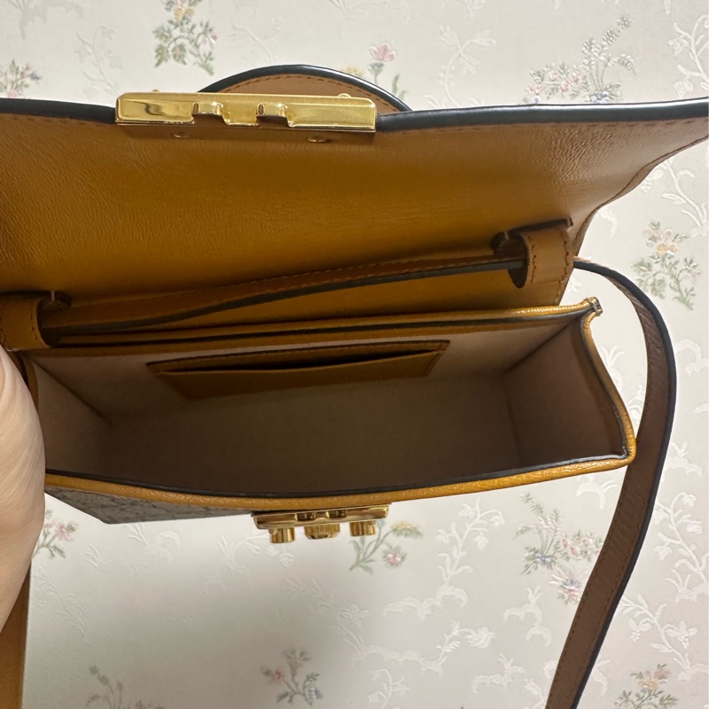 Gucci bag-4