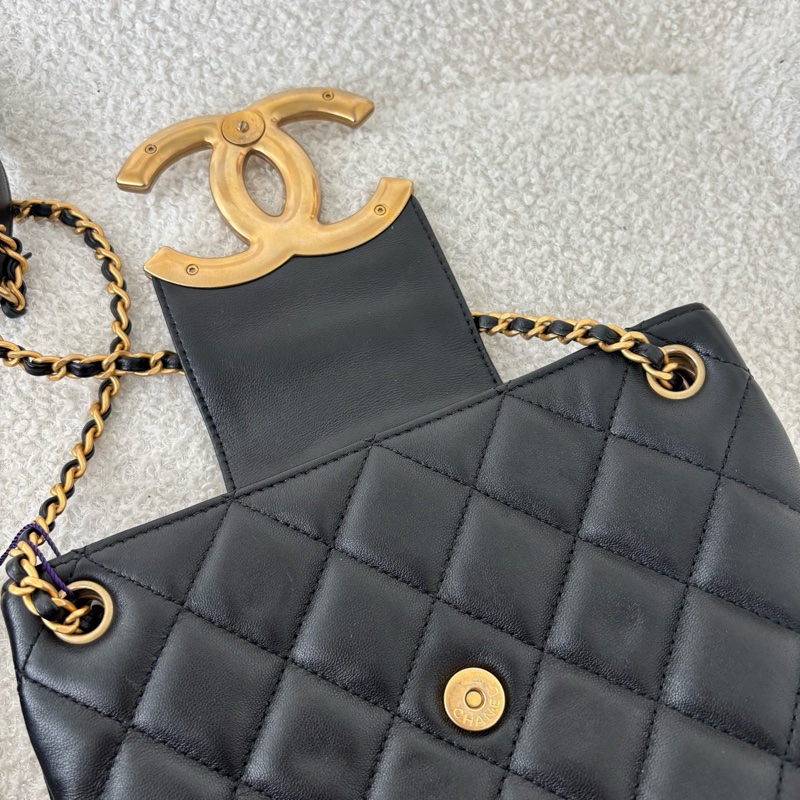 99✨Chanel香奈兒 24C大logo竪版托特包單肩包 黑金羊皮23年❤️正品-6