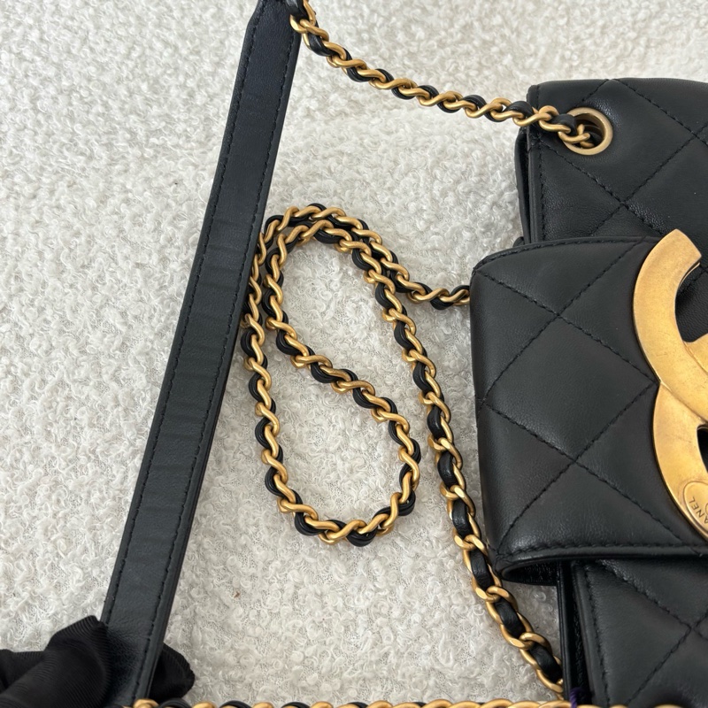 99✨Chanel香奈兒 24C大logo竪版托特包單肩包 黑金羊皮23年❤️正品-8