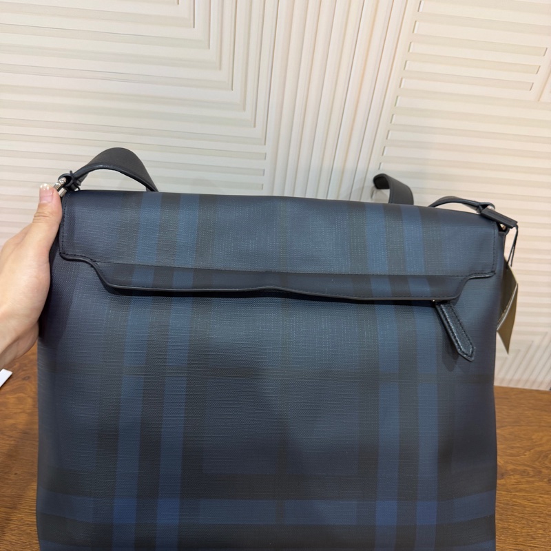 99新 Burberry 博柏利 藍黑色經典格子男士斜挎包-1
