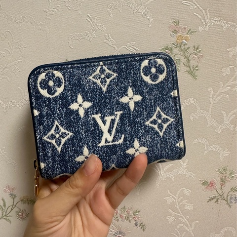 Lv 錢包 絕版
