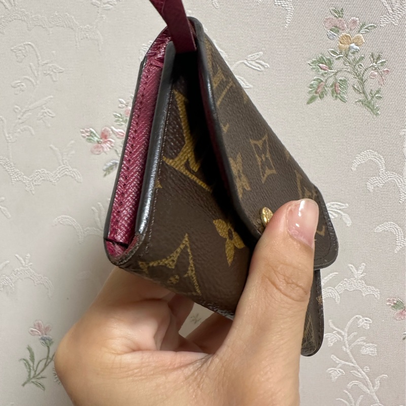 Lv 錢包-2