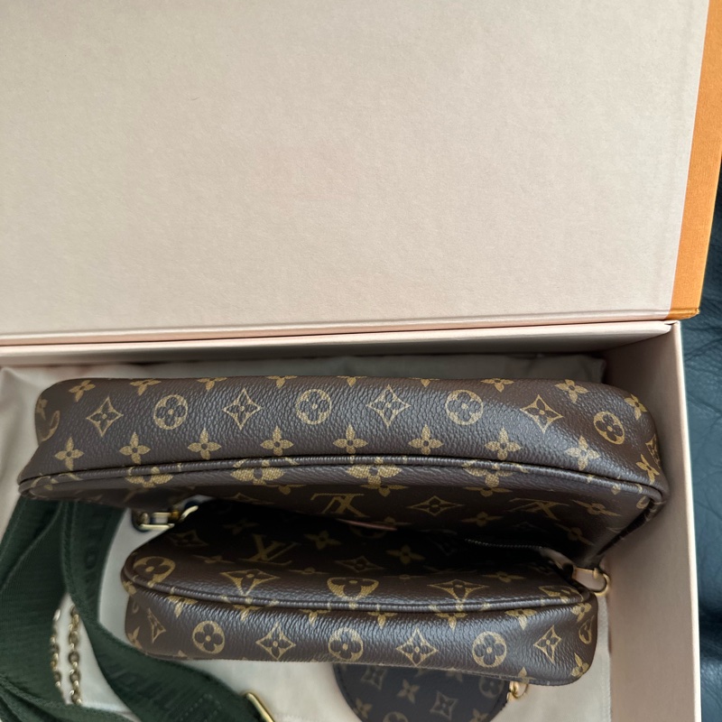 LV multi Pochette Accessories Monogram-12