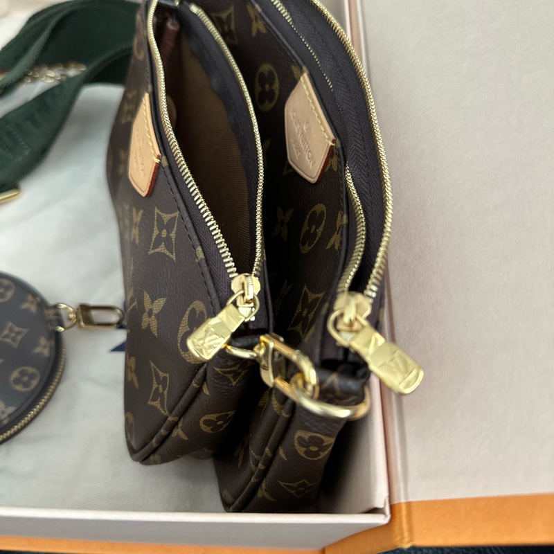 LV multi Pochette Accessories Monogram-15