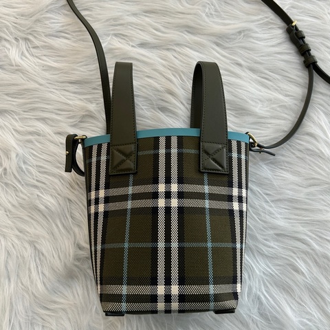 Burberry 綠色格紋 水桶包 兩用包