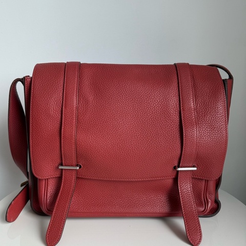 Hermes  愛馬仕 山楂紅皮面郵差包
