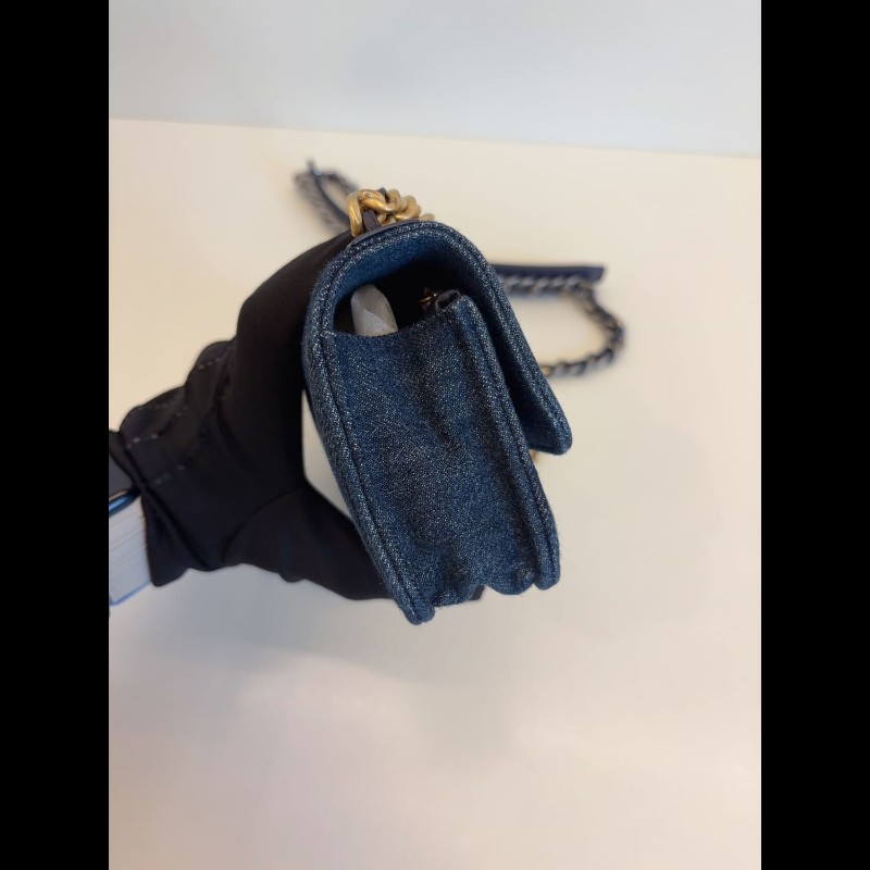 Chanel mini 19 Woc-5