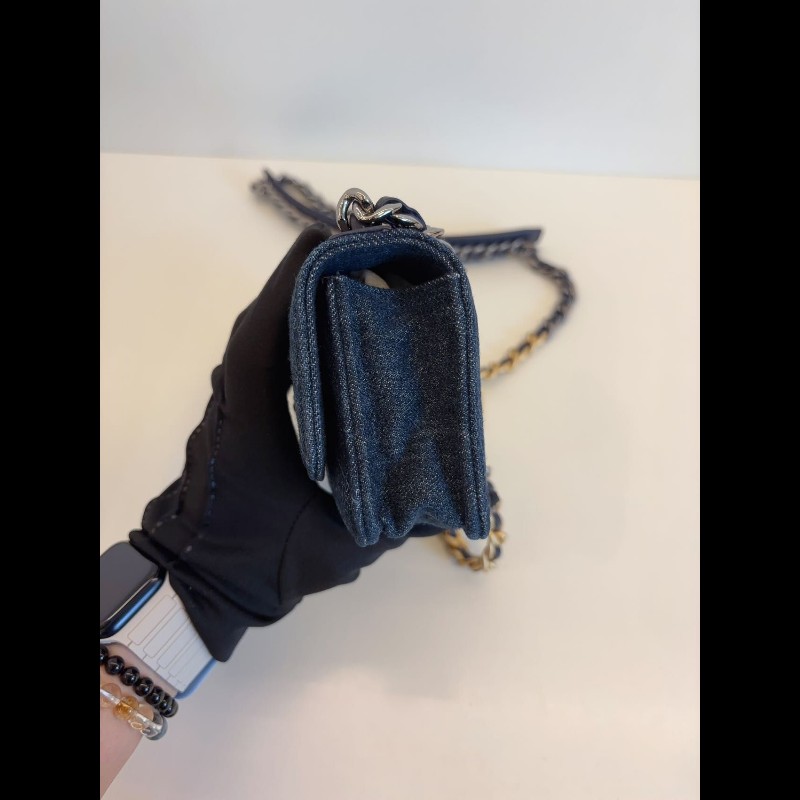 Chanel mini 19 Woc-6