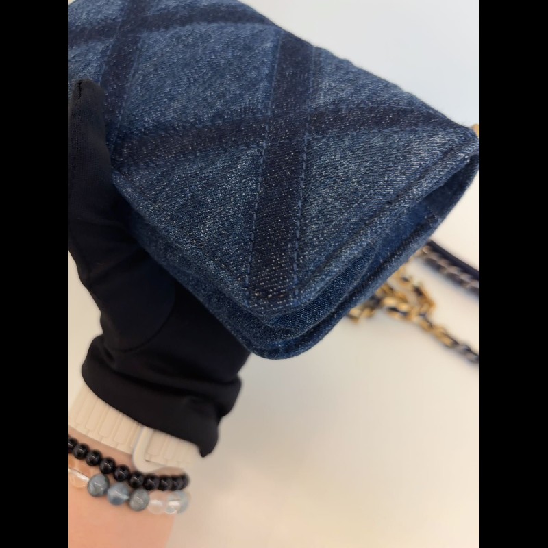 Chanel mini 19 Woc-12
