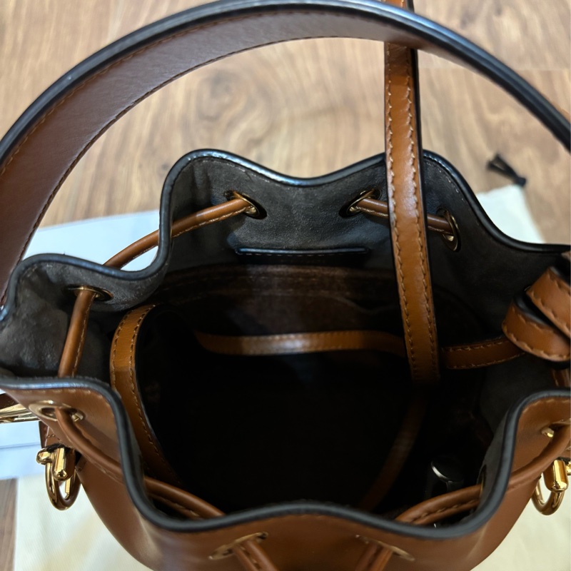Fendi 8BS010 迷你 Mon Tresor 小牛皮水桶包 棕色-5