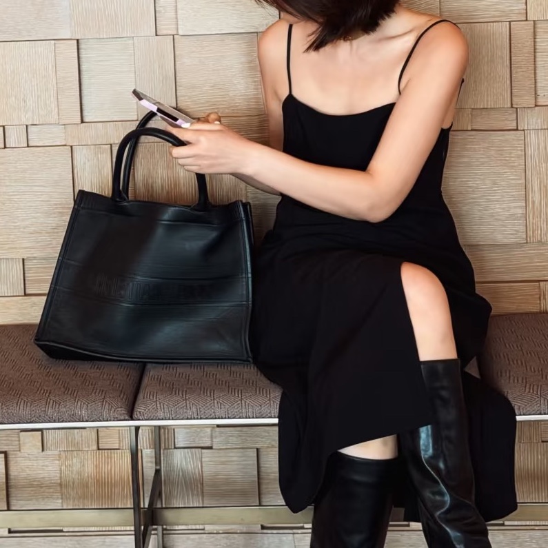 Dior迪奧BookTote 中號黑色全皮托特包經典簡約低調奢華-6