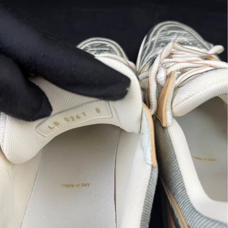 Lv Trainer LV時尚板鞋 男鞋銀色8碼-5