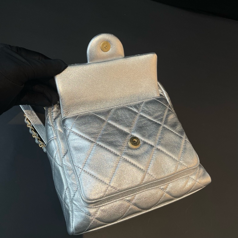 🆕 Chanel/香奈兒 25K新款太空銀色牛皮金扣雙肩包 芯片款✅正品-8