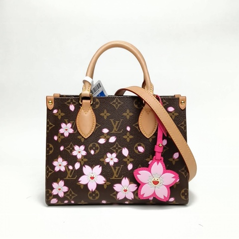 LOUIS VUITTON 印花PVC金扣晶片Onthego小號櫻花村上隆聯名肩背包