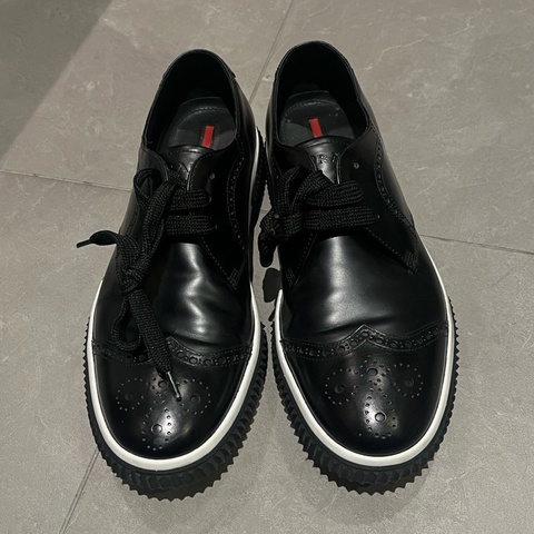 prada 普拉達板鞋 皮鞋 8.5碼 42.5碼