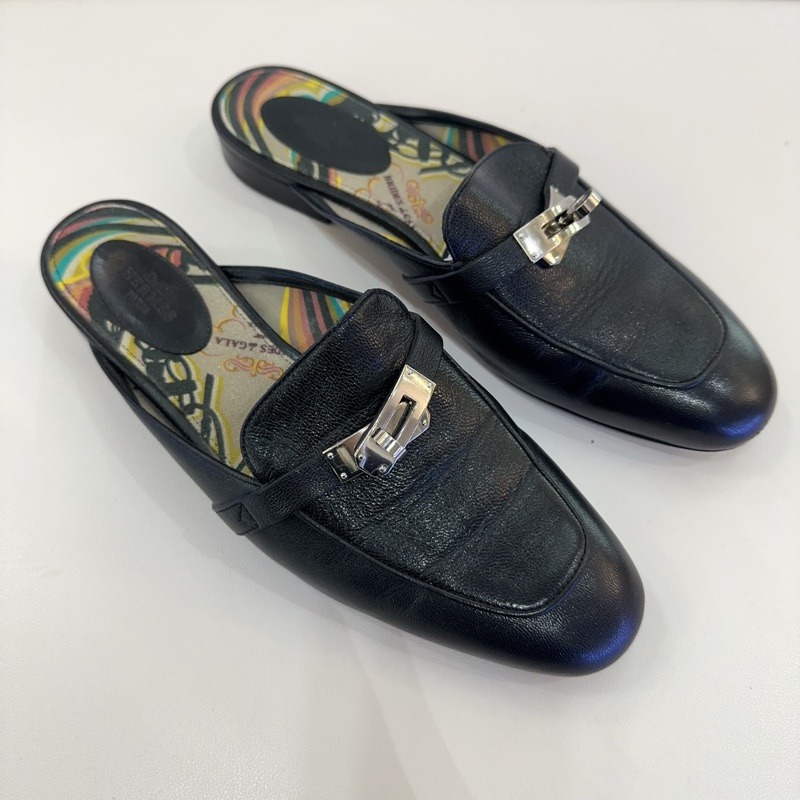 Hermes/愛馬仕黑色銀扣Kelly半拖鞋,成色95新,尺寸39碼-0