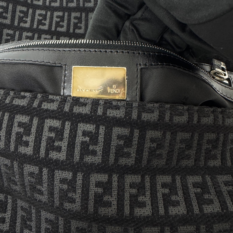 【赫蒂國際精品】 Fendi 經典黑色手提法棍包 肩背 手提 vintage 二手 中古-12