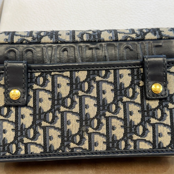 2 合 1 30 Montaigne WOC-6