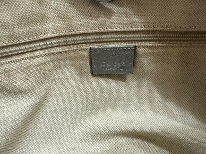 Gucci Guccissima Sukey 系列皮革手提包-13