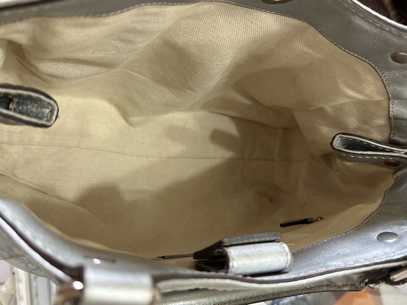 Gucci Guccissima Sukey 系列皮革手提包-14