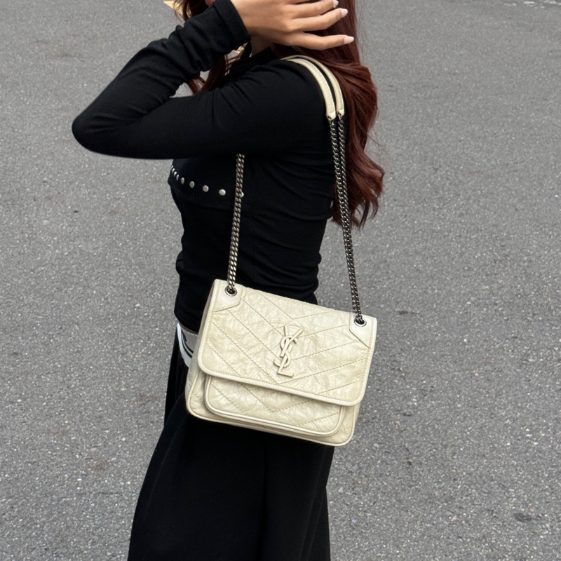 (極新🎁) YSL Niki Baby 米白色 肩背+斜背包【專櫃96,850】-1