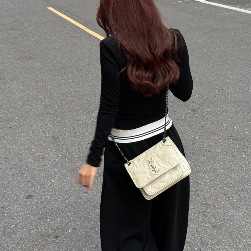 (極新🎁) YSL Niki Baby 米白色 肩背+斜背包【專櫃96,850】-4