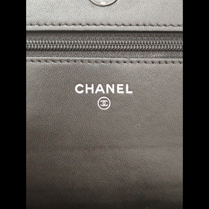 Chanel wallet on chain
so black-11