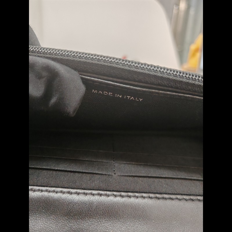 Chanel wallet on chain
so black-16