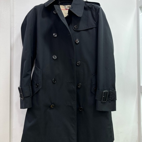 Burberry 經典黑色風衣 UK6碼
