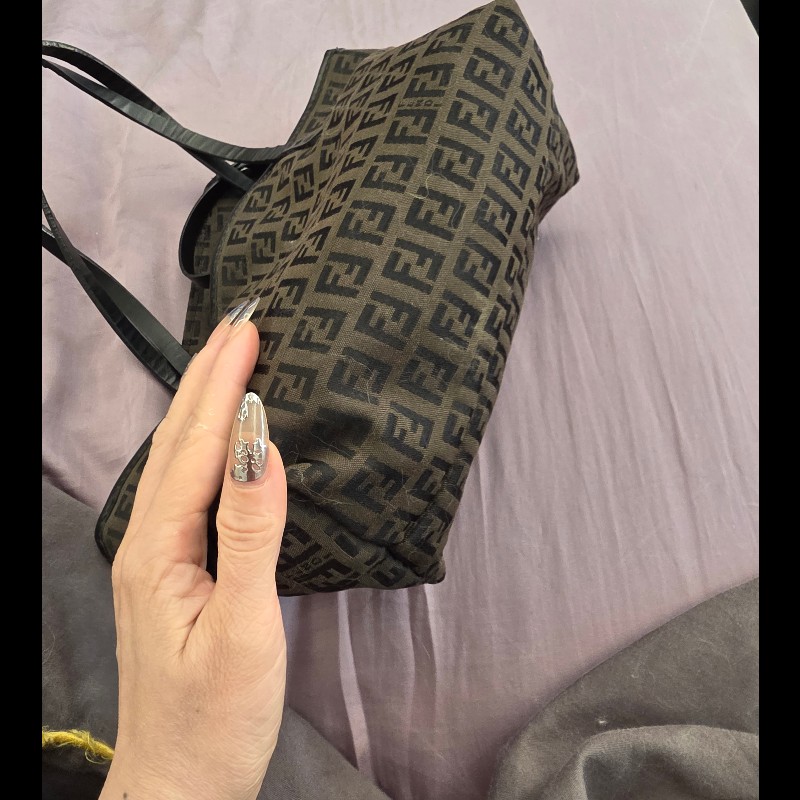 Fendi小托特-2