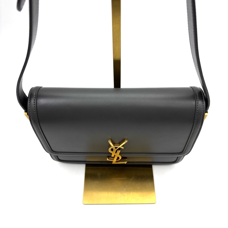 YSL聖羅蘭 SOLFERINO Box 金標Logo 皮革 豆腐包單肩斜挎包 可調節肩帶 灰色 中號 女款-4