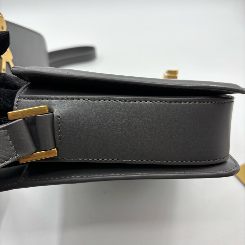 YSL聖羅蘭 SOLFERINO Box 金標Logo 皮革 豆腐包單肩斜挎包 可調節肩帶 灰色 中號 女款-11