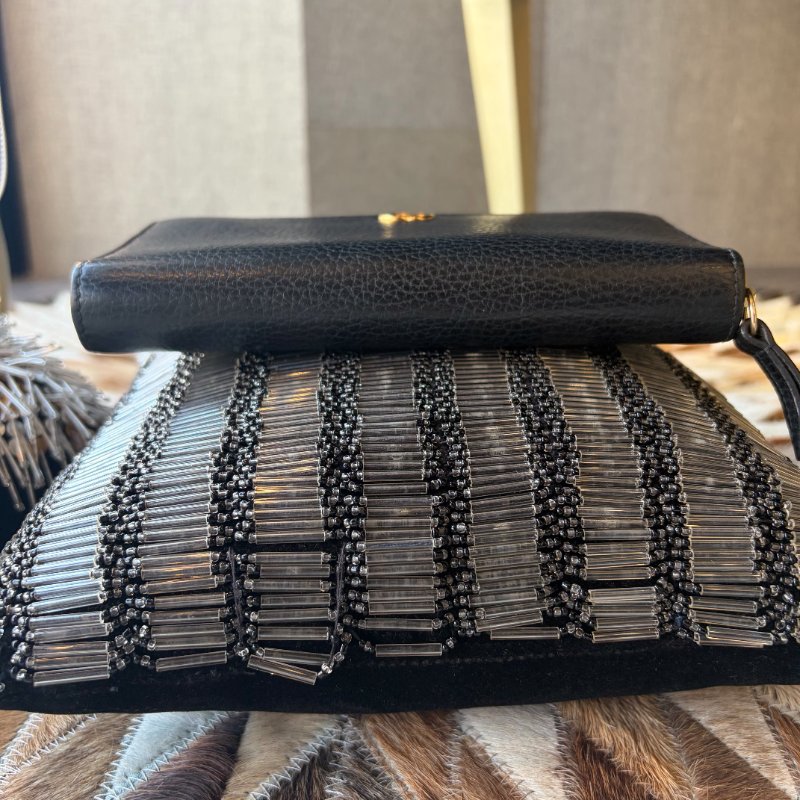 GUCCI 牛皮拉鏈長夾 黑色-1