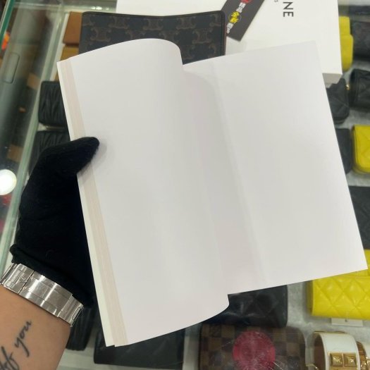 東區正精品㊣CELINE 4G2222AHD TRIOMPHE 全新咖啡色凱旋門PVC筆記本中號 附原廠內頁 RZ6446-9