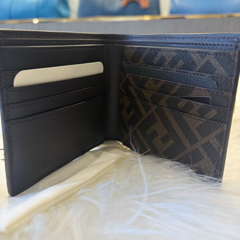 FENDI 牛皮對開短夾 咖啡色-3
