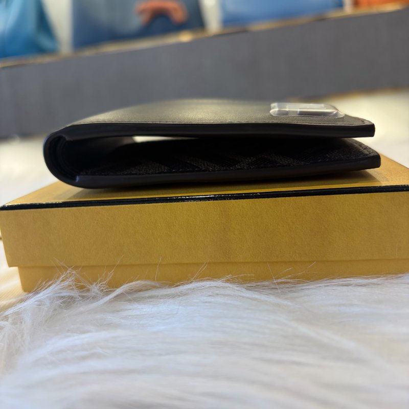 FENDI 牛皮對開短夾 咖啡色-4