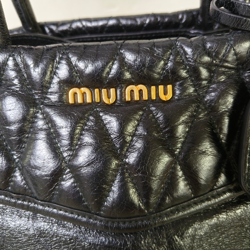 ❤️感恩月❤️折扣最後倒數至5/31‼️【8成新】㊣✨Miu Miu✨繆謬 黑色 黑金 爆裂紋 羊皮 金屬 兩用 手提包 肩背包 斜背包/二手包/二手精品/保證正品🌳二手樹屋🌳-13