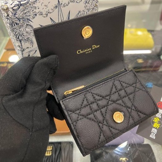 東區正精品㊣DIOR S5132UWHC Caro Glycine全新黑色柔軟籐格紋小牛皮錢包零錢包卡片夾 RZ6448-2