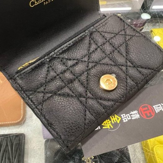 東區正精品㊣DIOR S5132UWHC Caro Glycine全新黑色柔軟籐格紋小牛皮錢包零錢包卡片夾 RZ6448-3