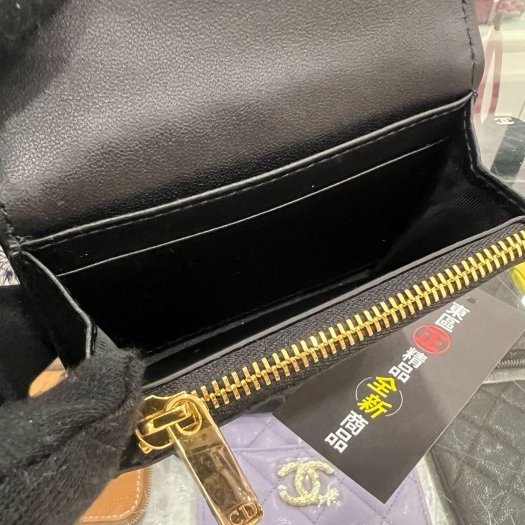 東區正精品㊣DIOR S5132UWHC Caro Glycine全新黑色柔軟籐格紋小牛皮錢包零錢包卡片夾 RZ6448-11