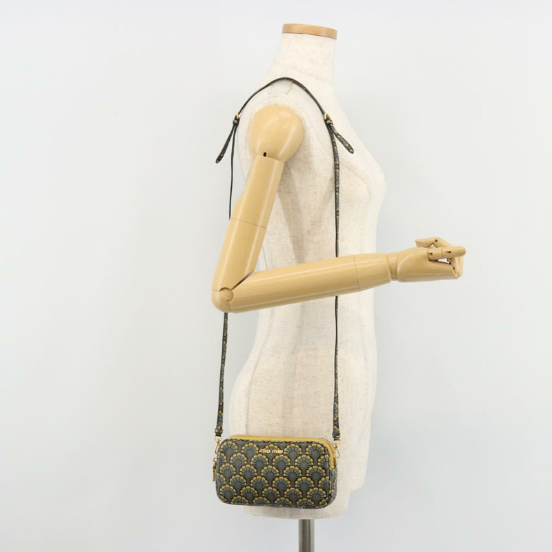 【日本直送】Miu Miu 灰色金色皮革單肩包,正品編號 182013A-21