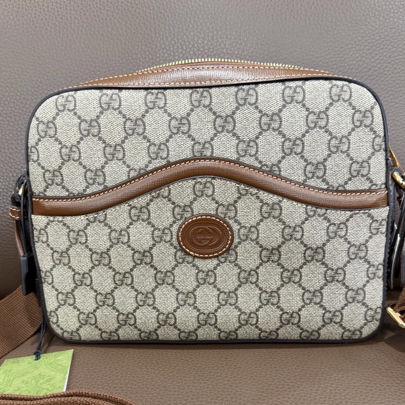 99.9新 gucci 古馳 老花郵差包 男女同款-0