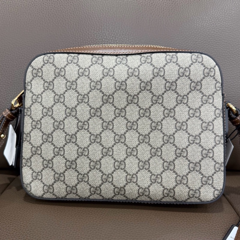 99.9新 gucci 古馳 老花郵差包 男女同款-1
