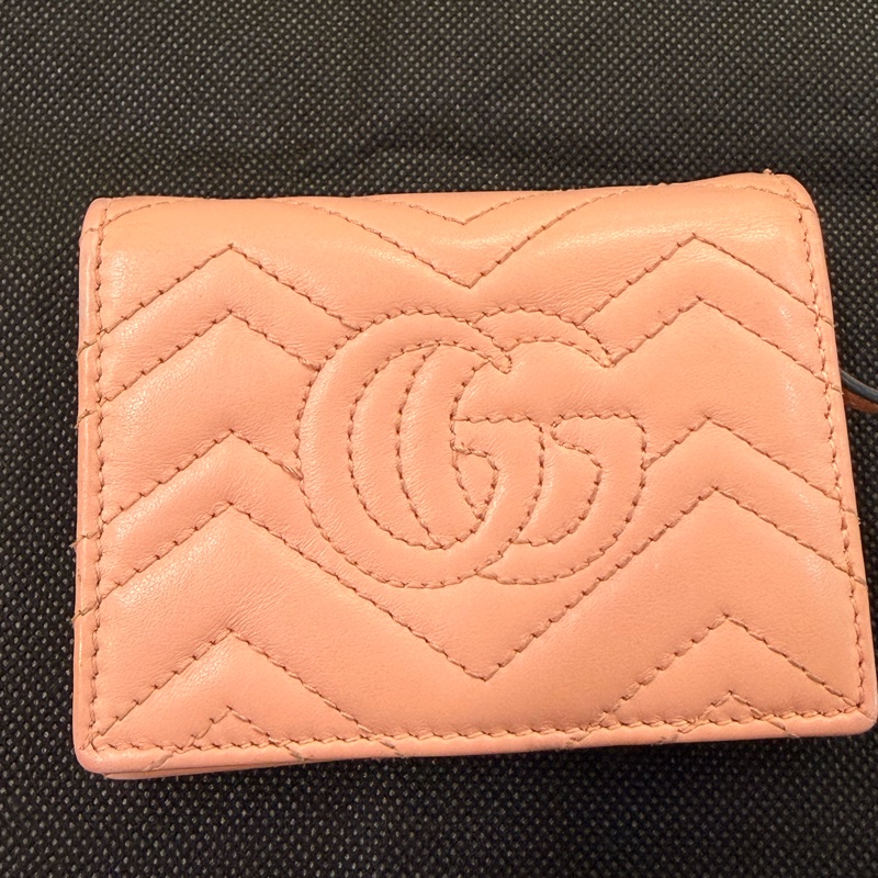 Gucci粉牛皮迷你短夾-9
