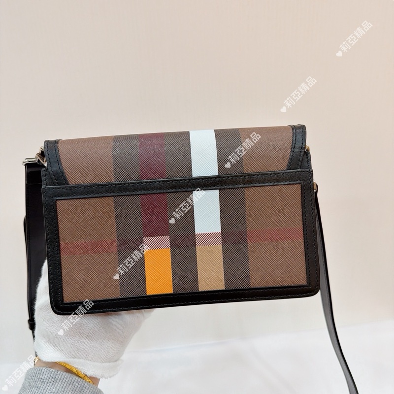 莉亞精品♡ Burberry 格紋彩色翻蓋斜背包 二手-2
